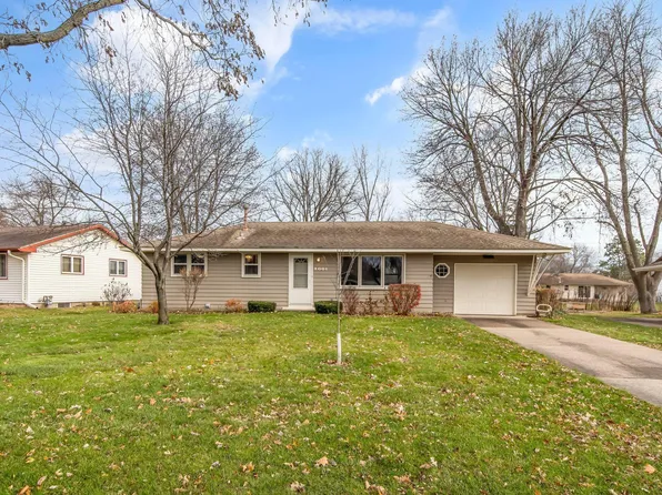 2001 Maple St, Hastings, MN 55033