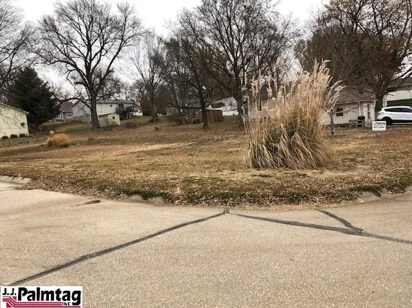 1102 11th Ave, Nebraska City, NE 68410