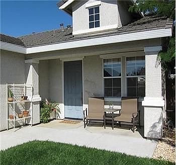 2nd image of 3193 Maui St