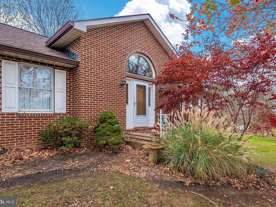 6250 Picnic Woods Rd, Jefferson, MD 21755 MLS MDFR2028504 Zillow