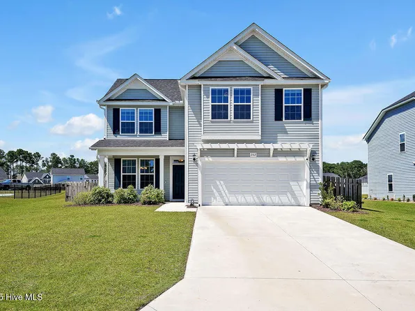 262 E Red Head Circle, Sneads Ferry, NC 28460