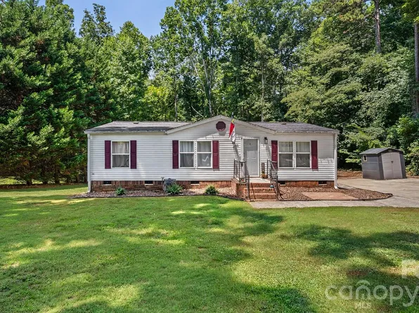 111 Patrice Pl, Mooresville, NC 28115