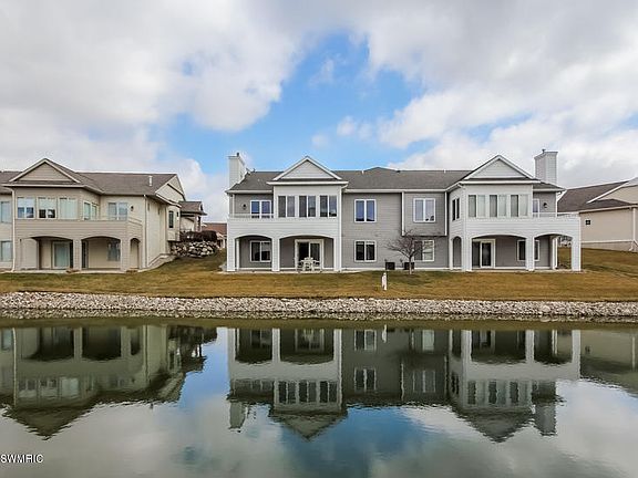 3rd image of 384 Troon Ct #68