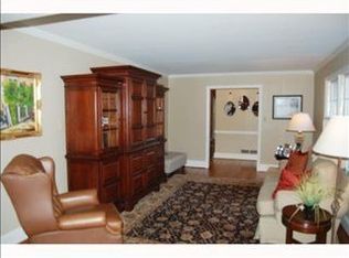 3211 Coleridge Dr, Raleigh, NC 27609