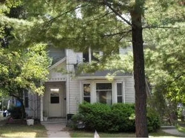 110 S Church St, Berlin, WI 54923