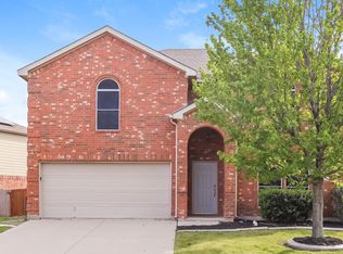 10501 Winding Passage Way, Fort Worth, TX 76131
