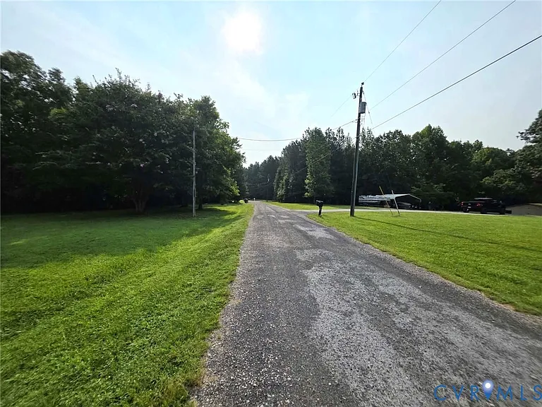 21500 Runaround Ln — Photo 4