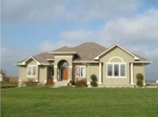19820 NE 102nd St, Liberty, MO 64068