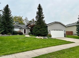 9167 N Great Hall Dr, Hayden Lake, ID 83835