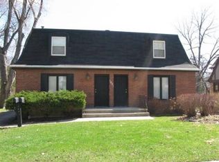 1031 S Webster Ave, Green Bay, WI 54301