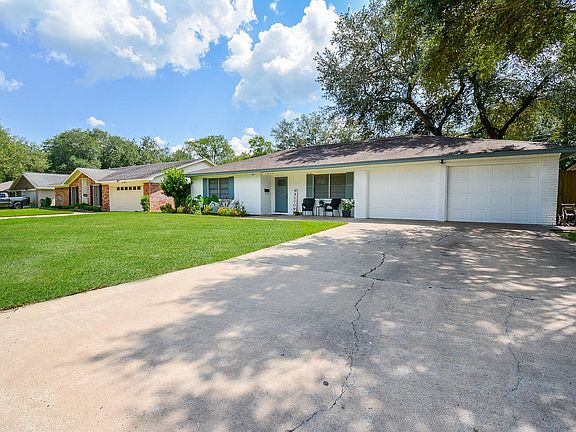 5th image of 3304 Myatt Ln