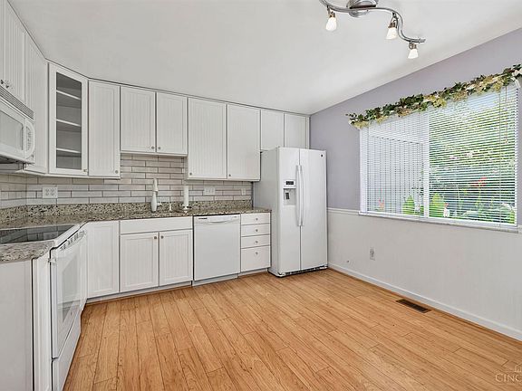 2nd image of 83 Twin Lakes Dr #83