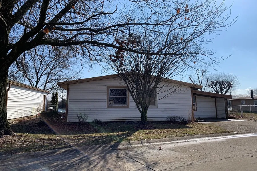 57 Fountain Lake Dr photo 1