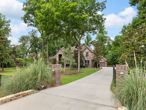 3rd image of 27015 Hidden Grove Landing Dr