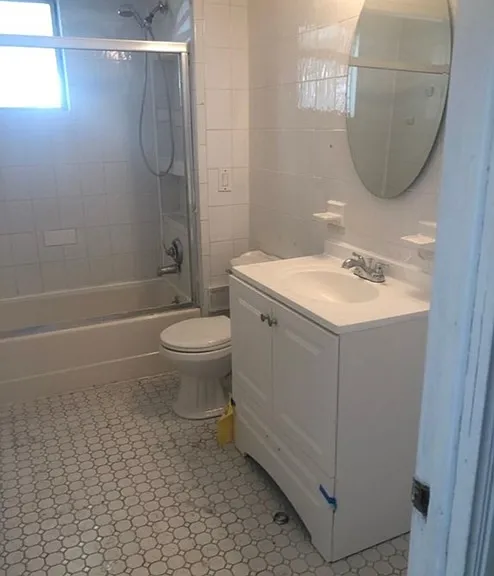 319 E 6th St #2 — Photo 8