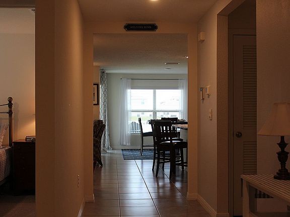 4th image of 810 Will Scarlett Ave