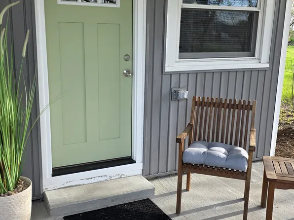 9315 Main St #1, Clarence, NY 14031