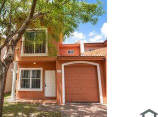 612 SW 11th St, Florida City, FL 33034
