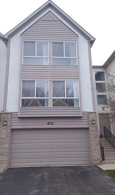1st image of 632A Diamond Pointe Dr