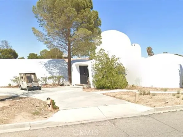 26325 Edgewater Ln, Helendale, CA 92342