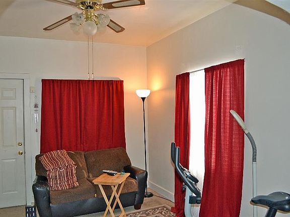 3rd image of 6846 Colorado Ave