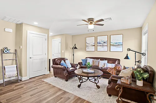 Floor plan 3 Bed 1 Bath