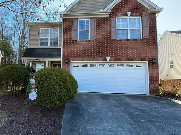 986 Peachtree Meadows Cir, Kernersville, NC 27284