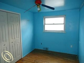 5th image of 22135 Koths St