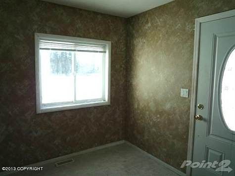 3rd image of 1112 Paige Ave
