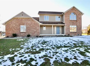 1132 N Cambridge Ct, Greenfield, IN 46140