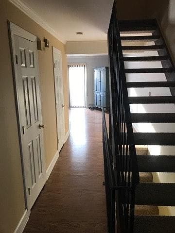 Entry/Front Hall