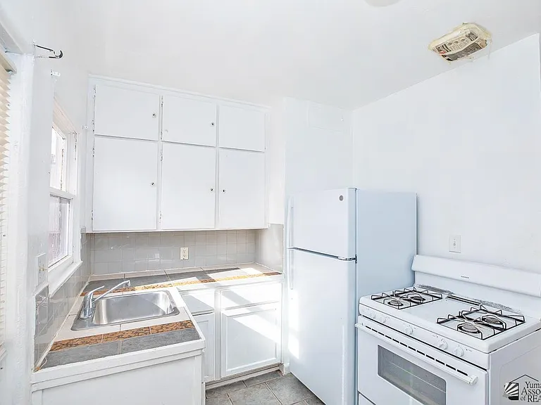 531 S 1st Ave #2 — Photo 4