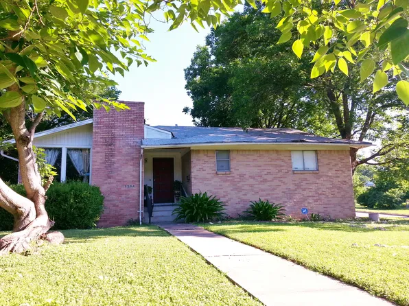 1902 Pershing Dr, Austin, TX 78723