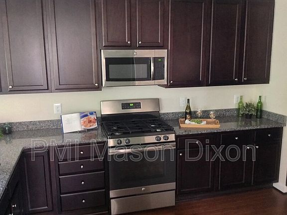 4th image of 7315 Wye Ave