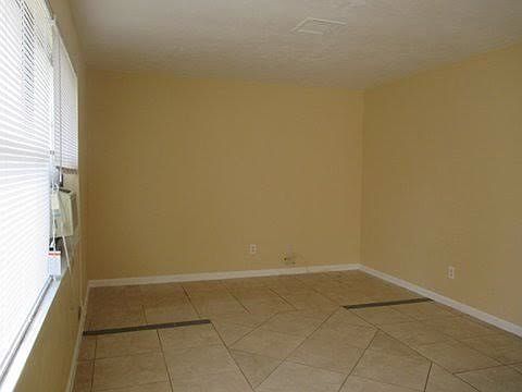 5th image of 3746 Estelle St