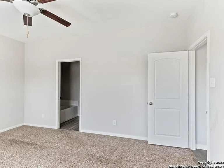 6550 Underwood Way — Photo 37