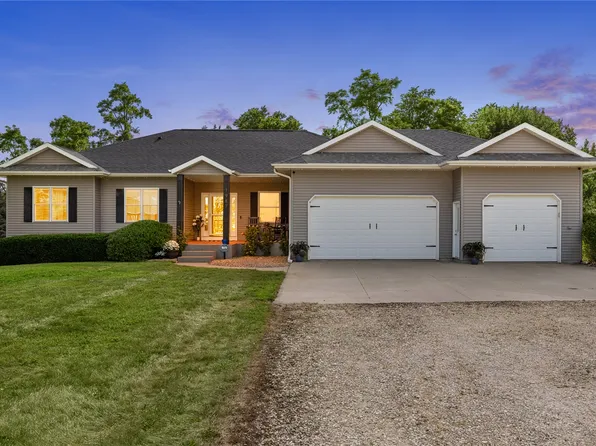 7987 218th Ave, Martelle, IA 52305