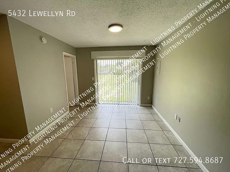 5432 Lewellyn Rd — Photo 6