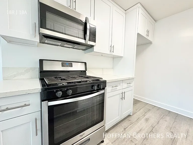 5415 Newcastle Ave — Photo 15