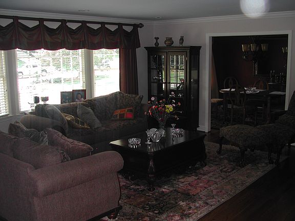 Living room - 1