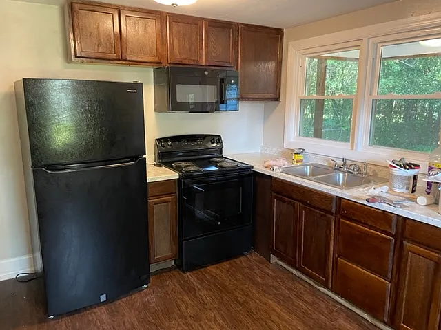 111 West Roughfork St - 1 — Photo 3