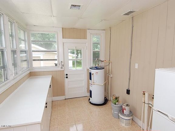4th image of 5039 San Juan Ave