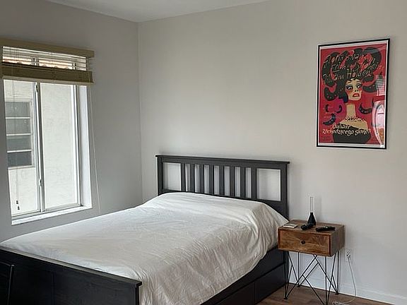 5th image of 3700 Collins Ave S #209