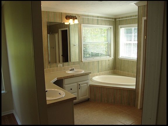 5th image of 4703 Coquina Crossing Dr