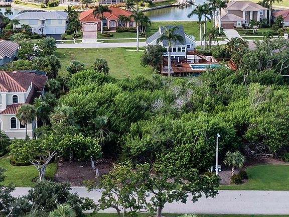 3rd image of 335 S Hideaway Cir Lot 8