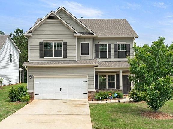 2nd image of 255 Lakeridge Dr
