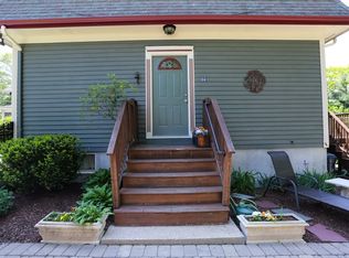 24 Pershing Rd UNIT 24, Needham Heights, MA 02494