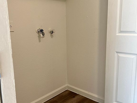 2nd image of 1302 E Broadway St APT 318