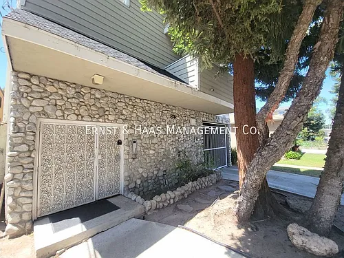 1201 Belmont Ave Photo 1