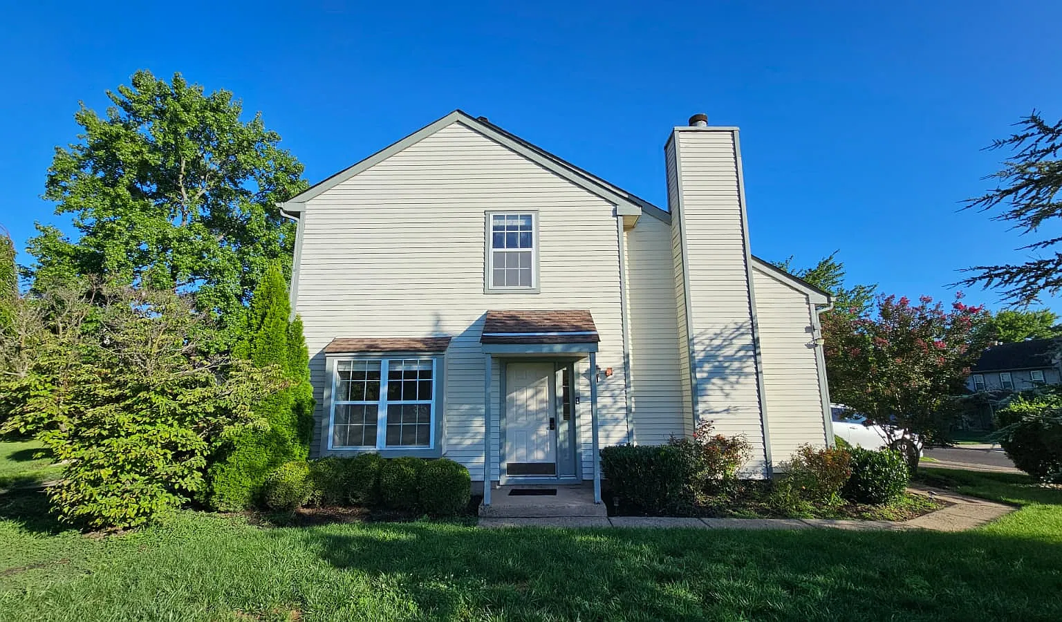 2 bed, 2.5 bath, 2144 sqft, $2,950 — Photo 4